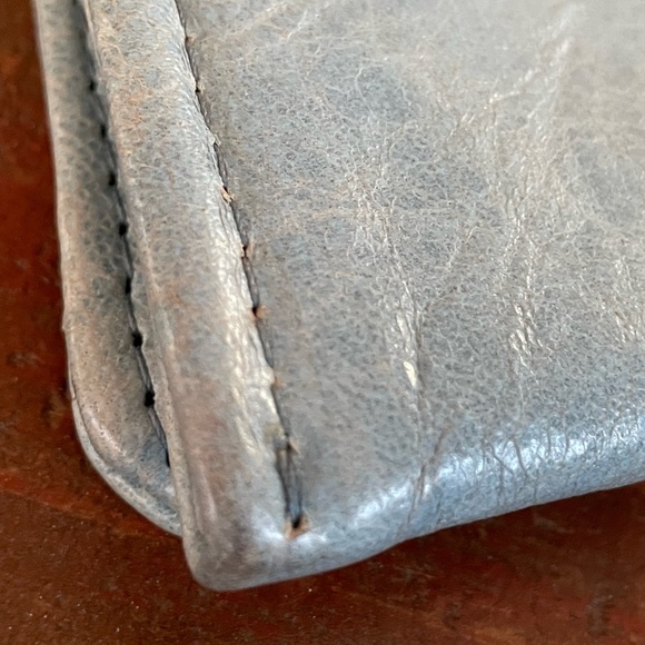 TOTEM Blue Suede Clutch with Silver Embossed Design - Picture 7 of 8